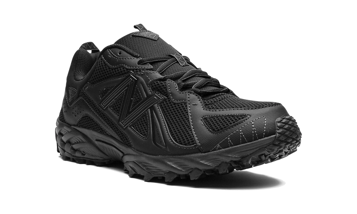 Overkicks - New Balance 610 Black Phantom (ML610TBB) - detalle lateral interior