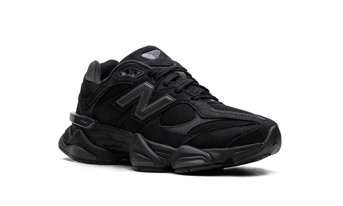 Overkicks - New Balance 9060 Black Cement (U9060ZGE) - detalle upper