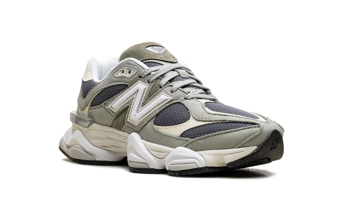 Overkicks - New Balance 9060 Fall Suedes Pack Olive (U9060CTD) - detalle lateral interior