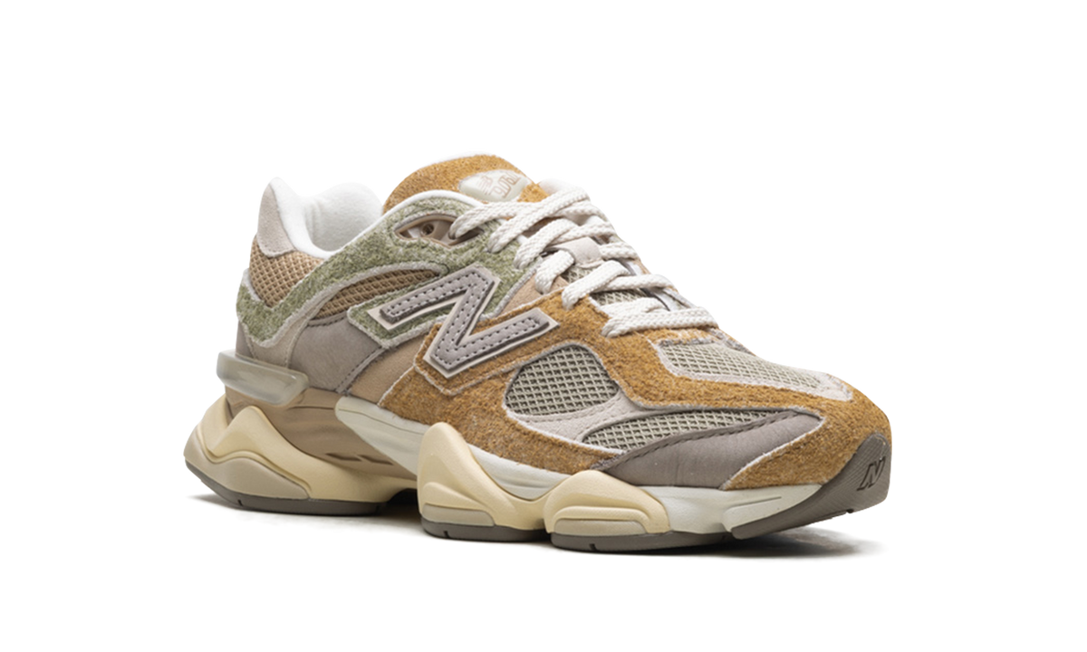 Overkicks - New Balance 9060 Olivine Great Plains (U9060NTC) - detalle lateral interior