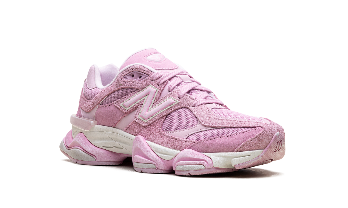 Overkicks - New Balance 9060 Pink Overdye (U9060APP) - detalle upper