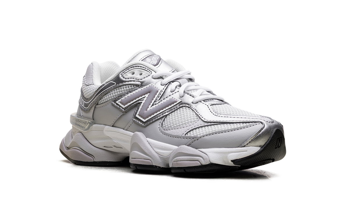Overkicks - New Balance 9060 Raincloud Truffle Salt (U90606MU) - detalle lateral interior