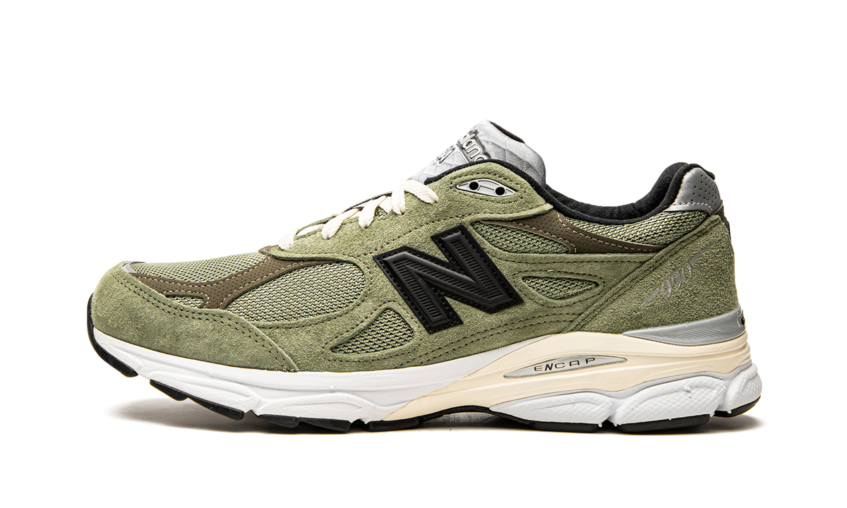 Overkicks - New Balance 990v3 MiUSA JJJJound Olive (M990JD3) - detalle