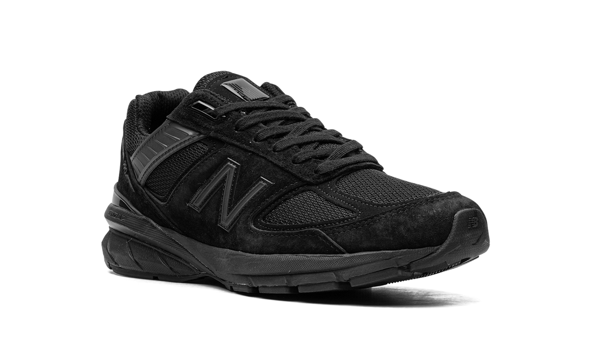 Overkicks - New Balance 990v5 MiUSA Triple Black (M990BB5) - detalle lateral interior
