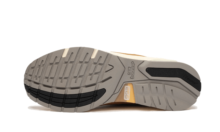 Overkicks - New Balance 992 MiUSA Wheat (M992LX) - vista trasera