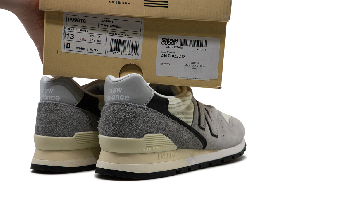 Overkicks - New Balance 996 MiUSA Teddy Santis Grey White Black (U996TG) - detalle