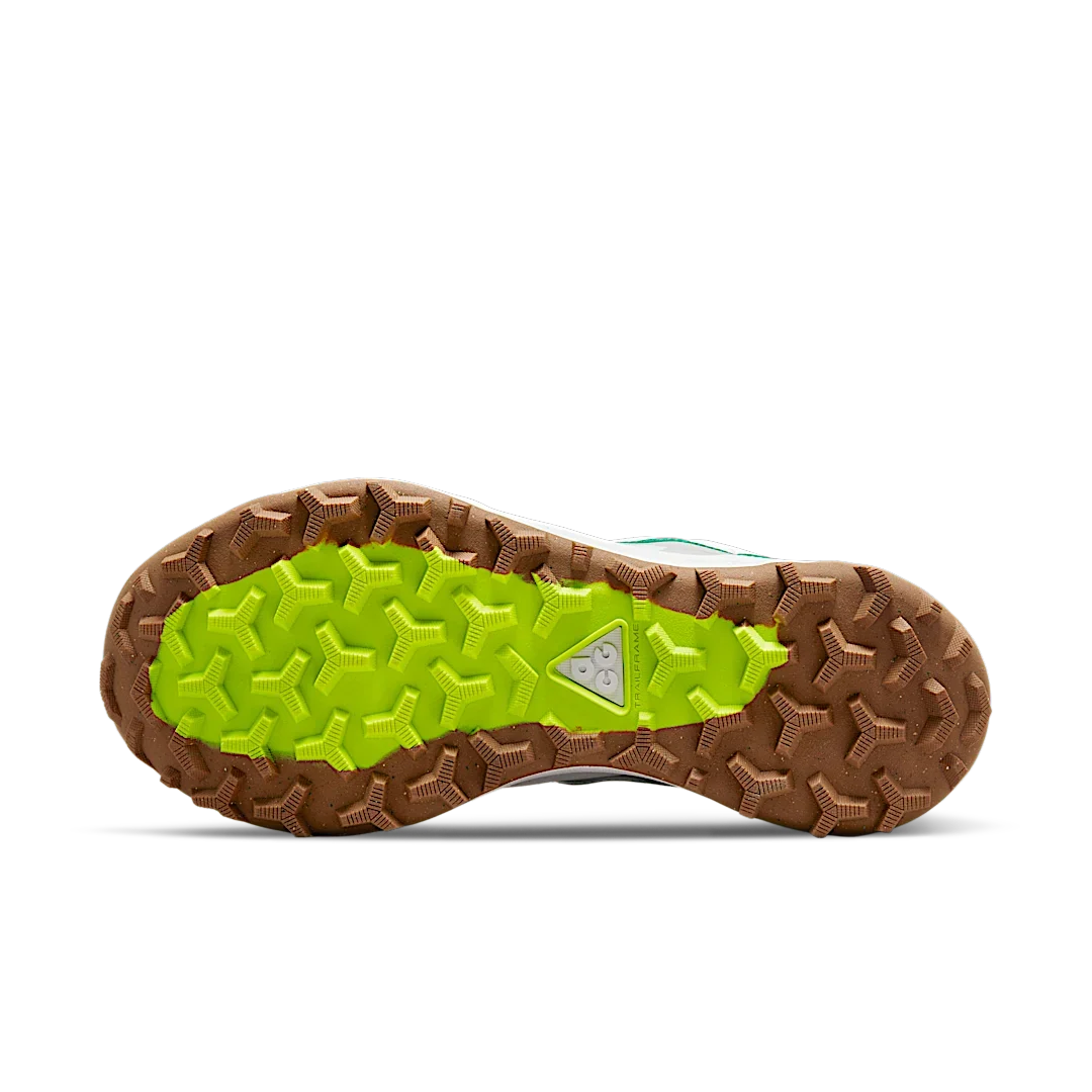 Overkicks - Nike ACG Lowcate Light Iron Ore Green (DM8019-003) - detalle suela