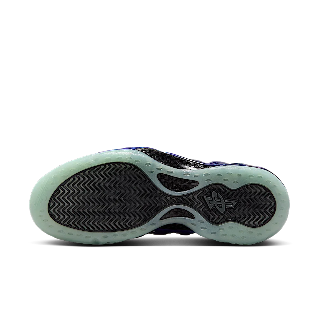 Overkicks - Nike Air Foamposite One Galaxy (2025) (FQ4303-400) - detalle suela