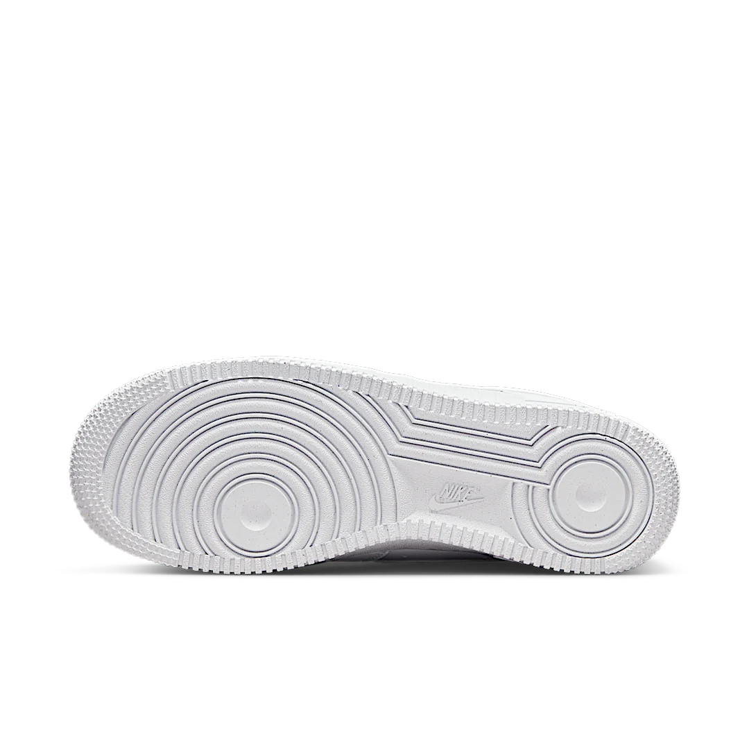 Overkicks - Nike Air Force 1 07 Low Light Orewood Brown (DN1430-101) - detalle suela