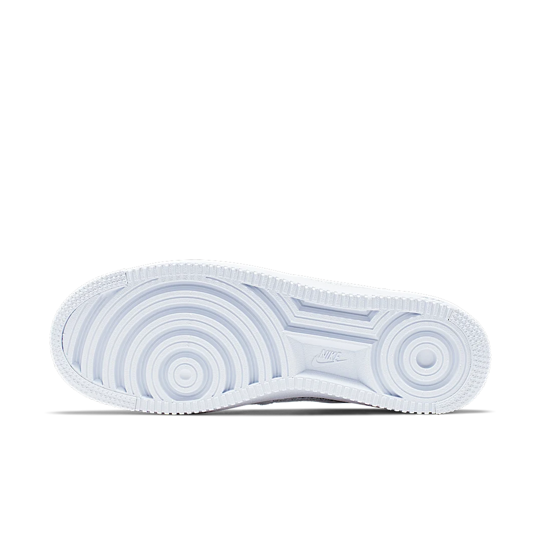 Overkicks - Nike Air Force 1 Flyknit 2 White Pure Platinum (AV3042-100) - detalle suela