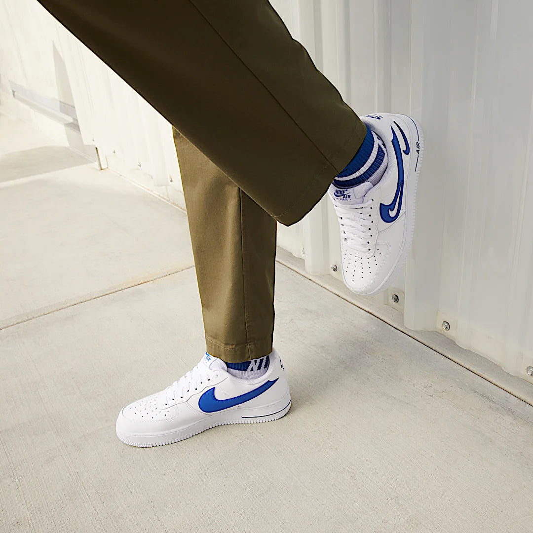 Overkicks - Nike Air Force 1 Low 07 FM Cut Out Swoosh White Game Royal (DR0143-100) - detalle suela