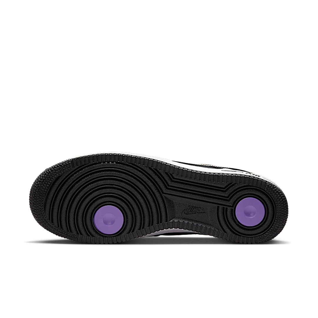 Overkicks - Nike Air Force 1 Low 07 LV8 World Champ Black Purple (DR9866-001) - detalle suela