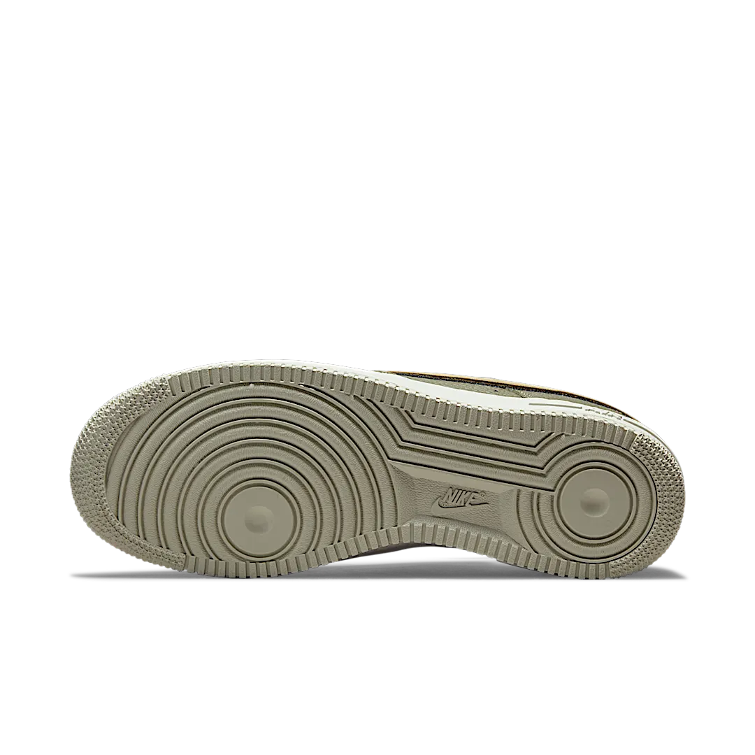 Overkicks - Nike Air Force 1 Low 07 LX Turtle (DA8482-200) - detalle suela