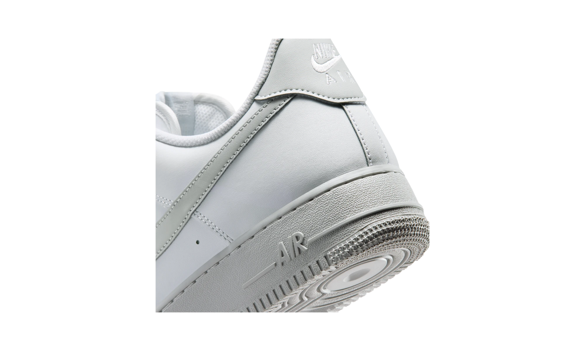 Overkicks - Nike Air Force 1 Low 07 Summit White Strata Grey (FJ4146-128) - detalle