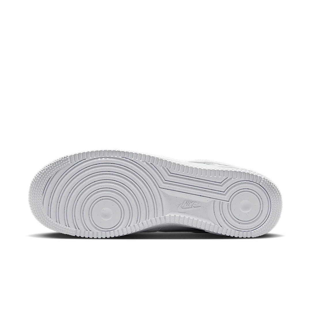 Overkicks - Nike Air Force 1 Low PRM 3X Celebration (HF2893-100) - detalle suela