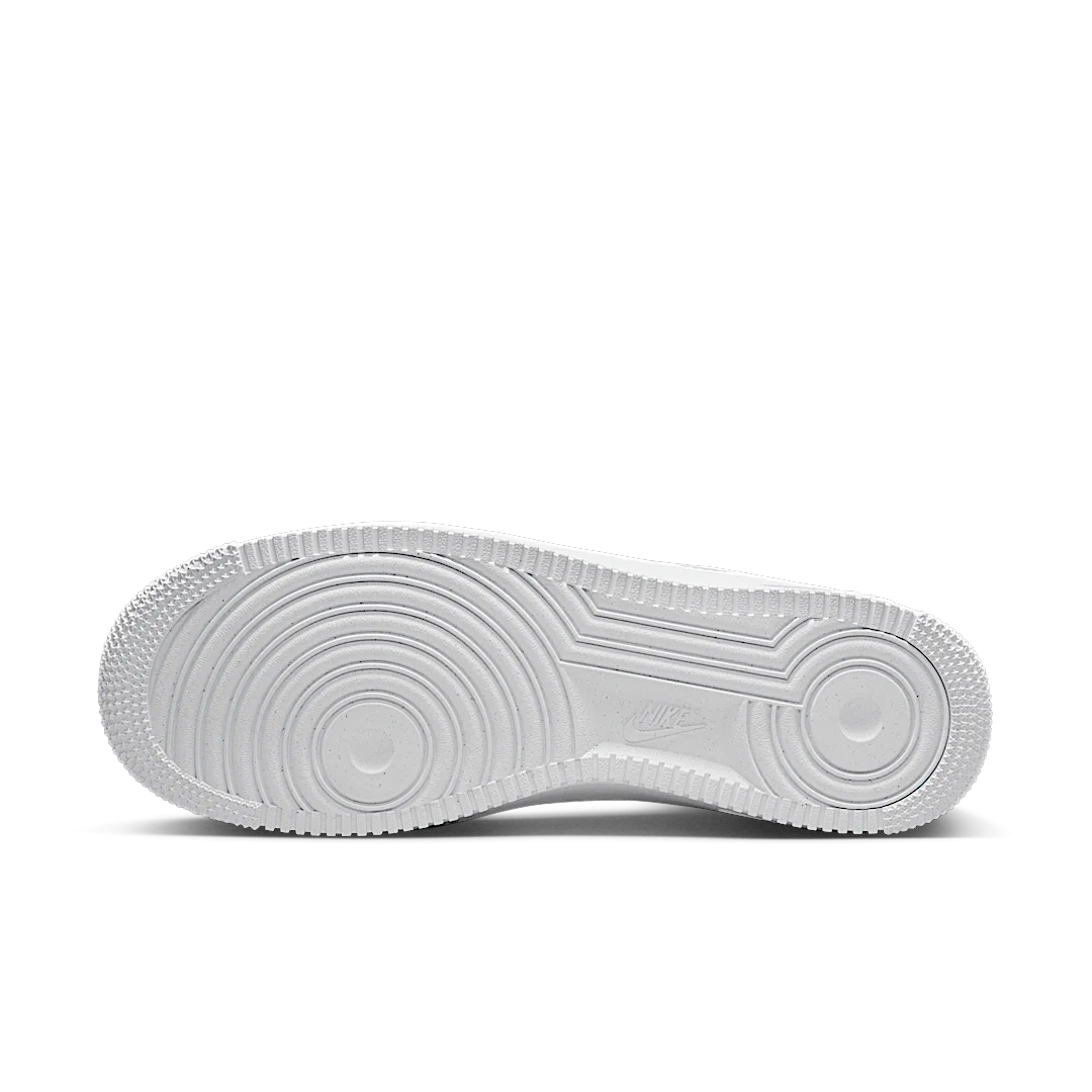 Overkicks - Nike Air Force 1 Low SP Billie Eilish Triple White (DZ3674-100) - detalle suela