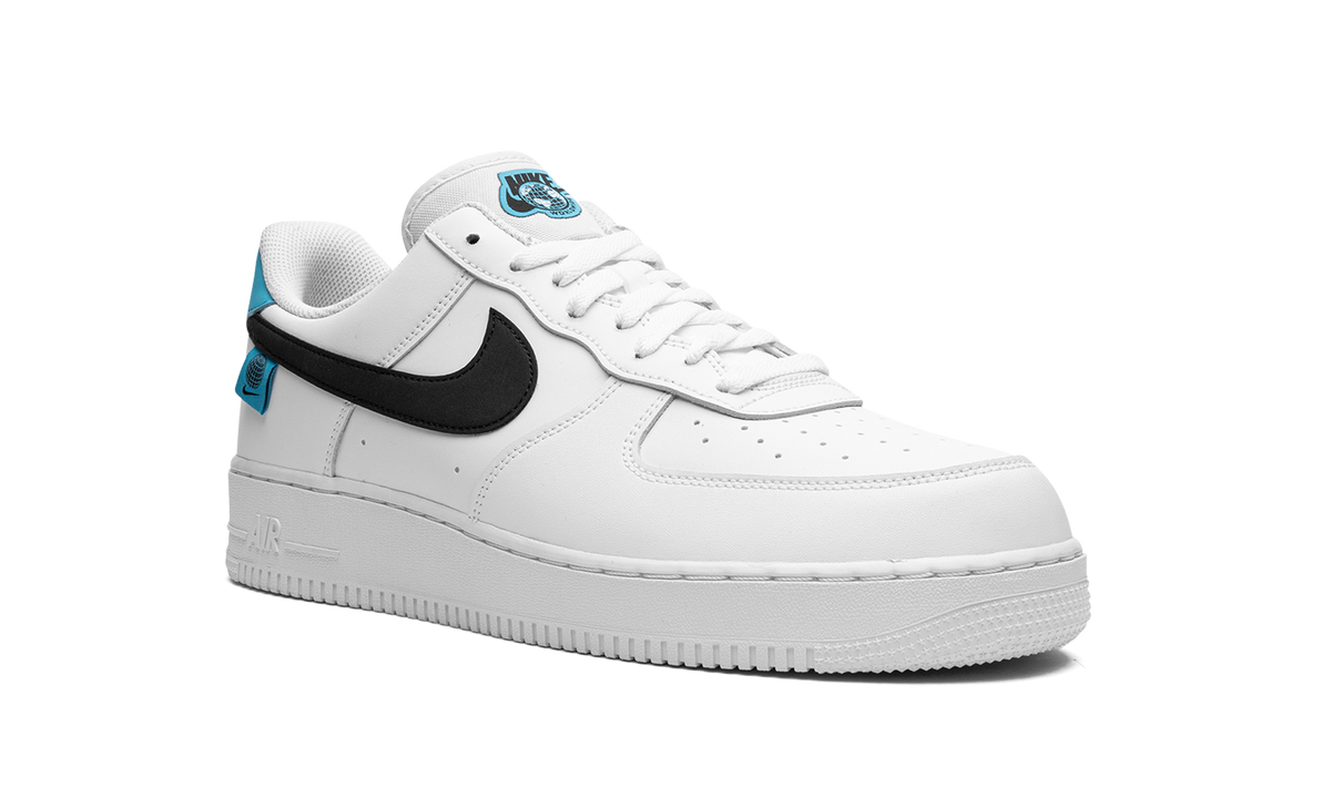 Overkicks - Nike Air Force 1 Low Worldwide White Blue Fury Black (CK7648-100) - detalle lateral interior