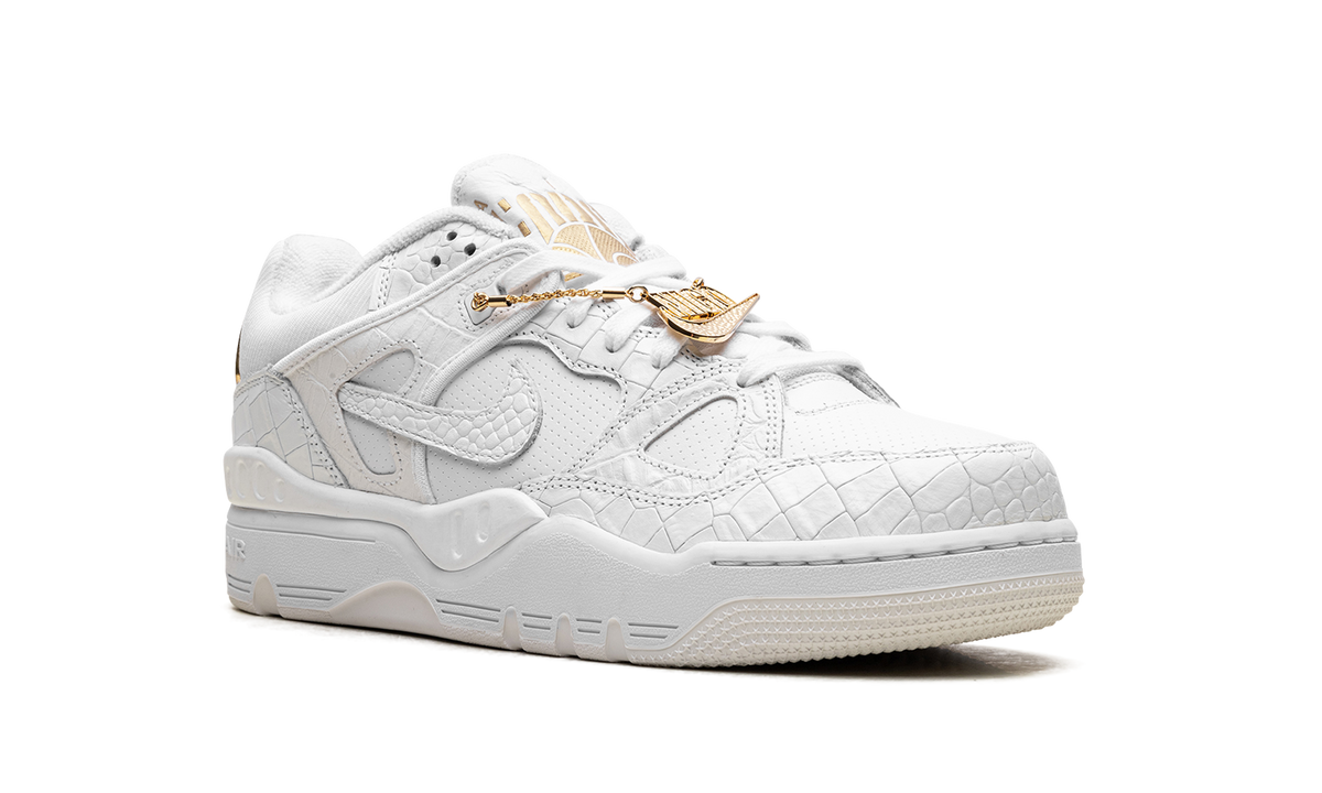 Overkicks - Nike Air Force 3 Low SP Nigo White Metallic Gold (HF7630-100) - detalle lateral interior