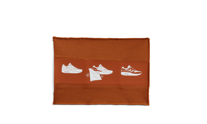 Overkicks - Nike Air Max 1 Yours (DC9204-100) - vista superior
