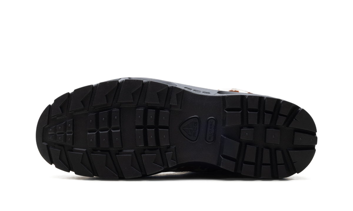 Overkicks - Nike Air Max Goadome Sail Cacao Wow Cow Print Pony Hair (IO4635-100) - detalle suela