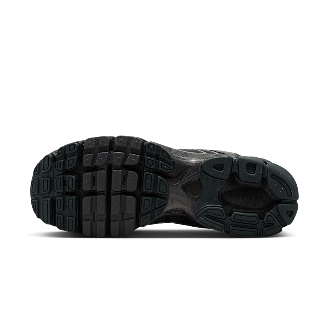 Overkicks - Nike Air Max Moto 2K Black Metallic Dark Grey (IO9279-001) - detalle suela