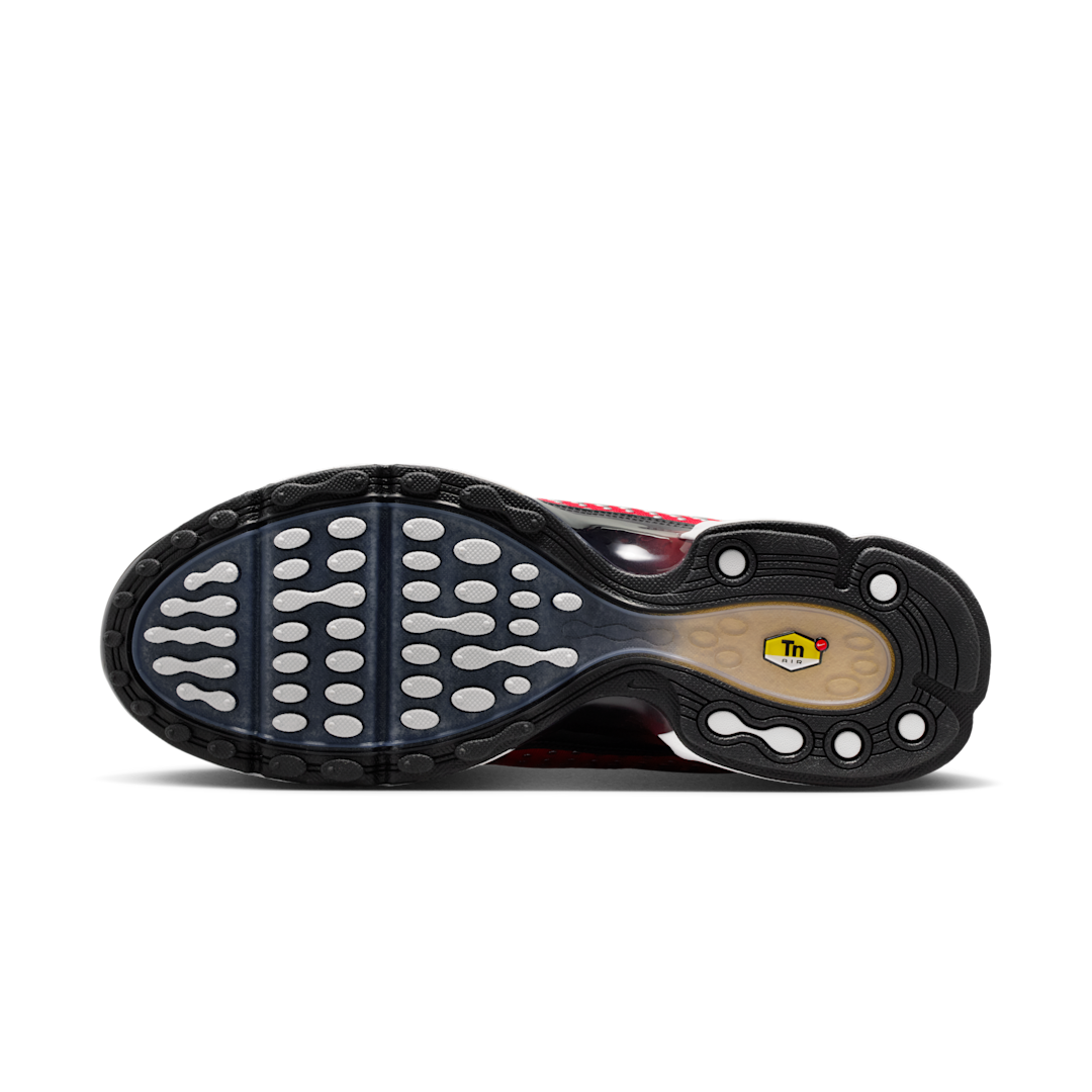 Overkicks - Nike Air Max Plus 7 University Red (HQ2197-600) - detalle suela