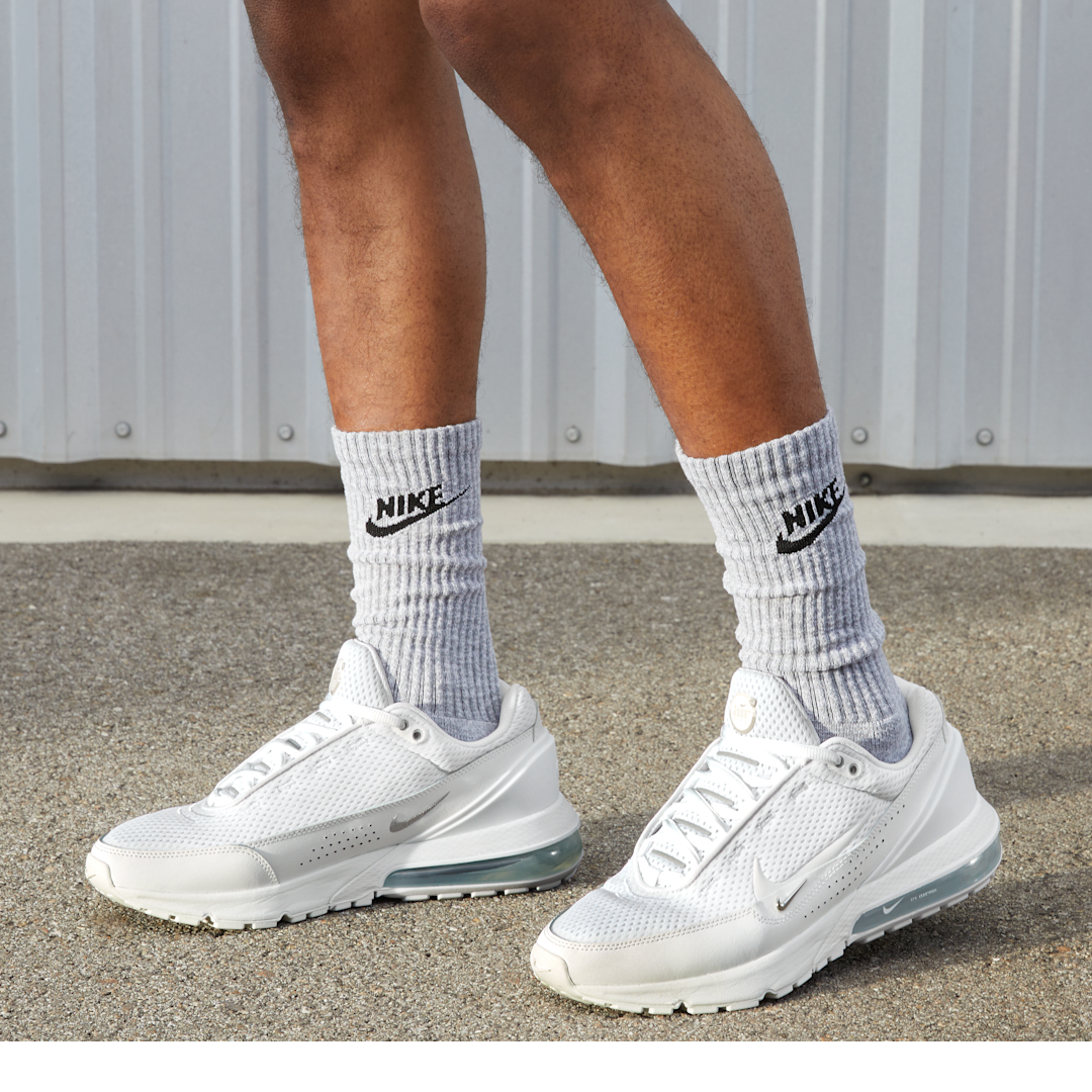 Overkicks - Nike Air Max Pulse Summit White (DR0453-101) - detalle suela