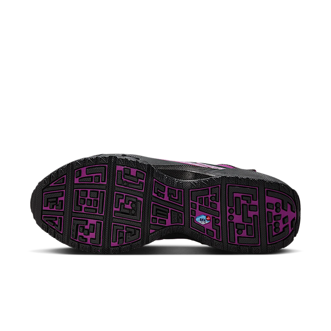 Overkicks - Nike Air Max Sunder Gore-Tex Bold Berry (FZ4238-500) - detalle suela