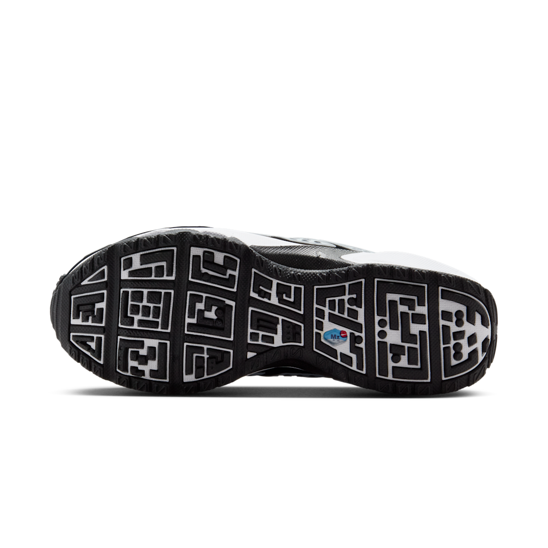 Overkicks - Nike Air Max Sunder White Black (FZ2068-100) - detalle suela
