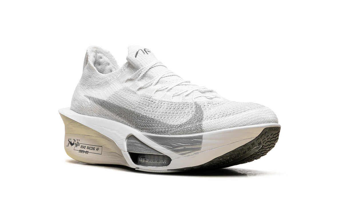 Overkicks - Nike Air Zoom Alphafly Next% 3 Running is Mental (IQ0309-094) - detalle lateral interior