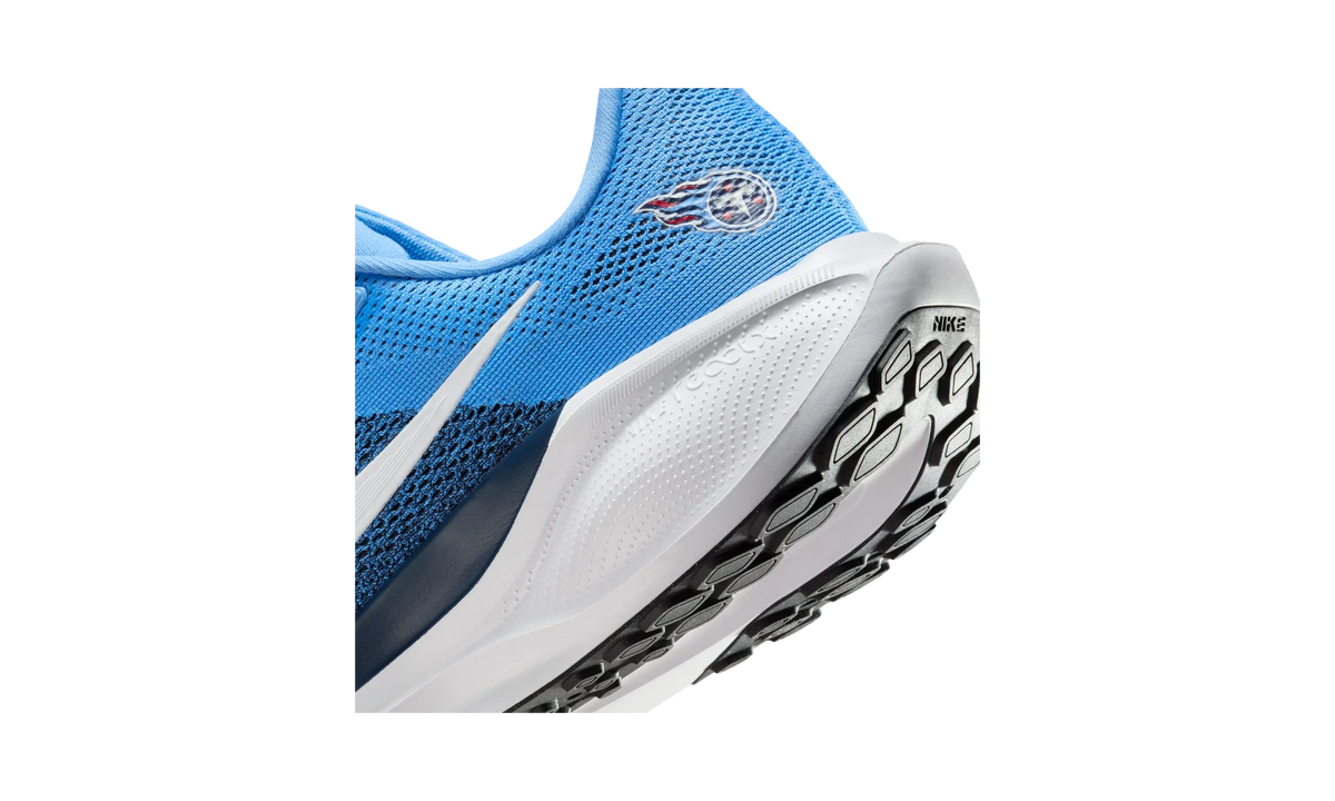 Overkicks - Nike Air Zoom Pegasus 41 Tennessee Titans (2025) (IB3204-400) - detalle