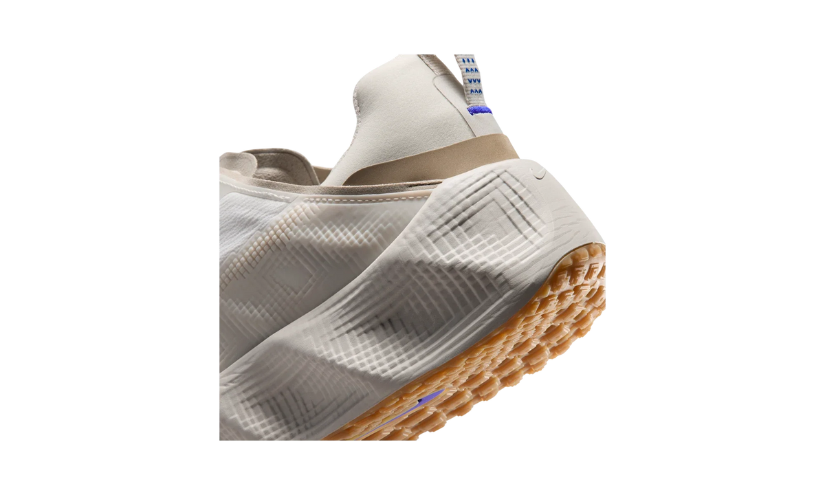 Overkicks - Nike Ava Rover Sail Light Bone Racer Blue (DX4215-103) - detalle