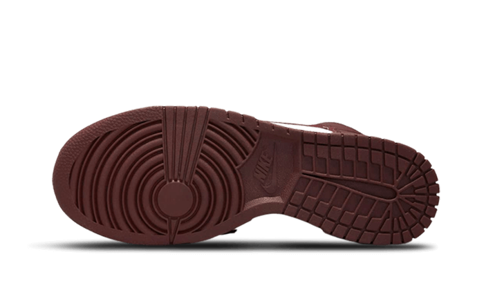Overkicks - Nike Dunk High Burgundy Crush (DD1869-601) - par completo