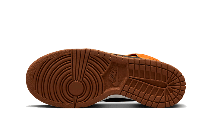 Overkicks - Nike Dunk High Safety Orange (DB2179-004) - par completo