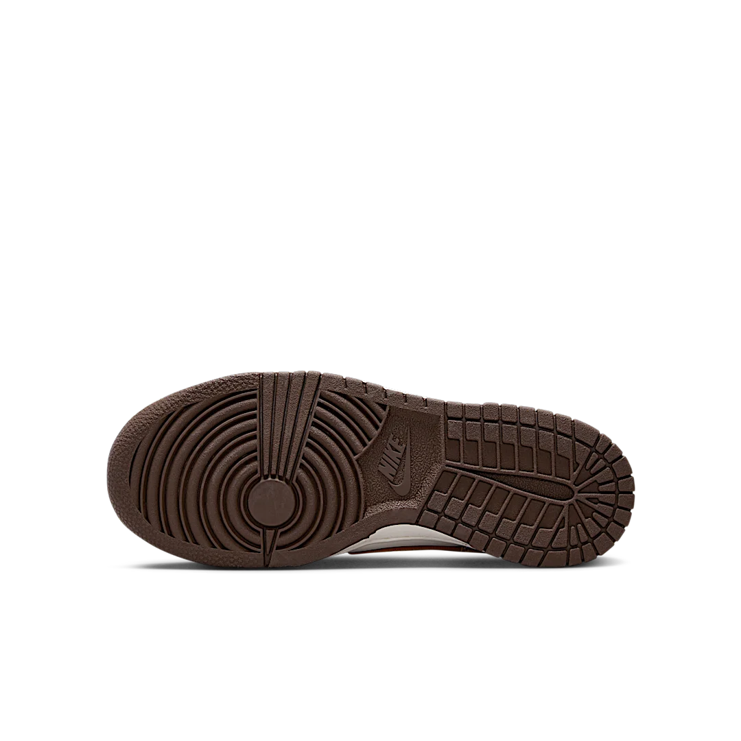 Overkicks - Nike Dunk Low Brown Plaid (FV3653-191) - detalle suela