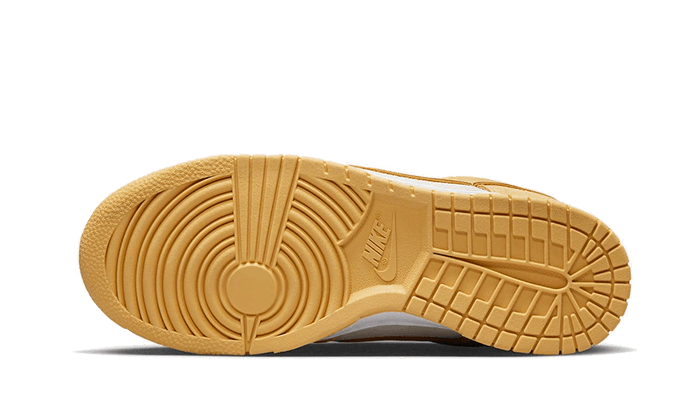 Overkicks - Nike Dunk Low Celestial Gold Suede (DV7411-200) - par completo