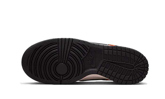 Overkicks - Nike Dunk Low Halloween (2022) (DH9765-003) - par completo