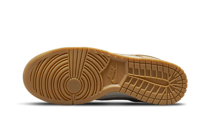 Overkicks - Nike Dunk Low Khaki Suede Gum (DZ4513-200) - par completo