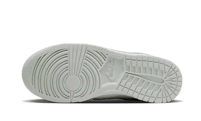 Overkicks - Nike Dunk Low Light Silver Corduroy (FN7658-100) - par completo