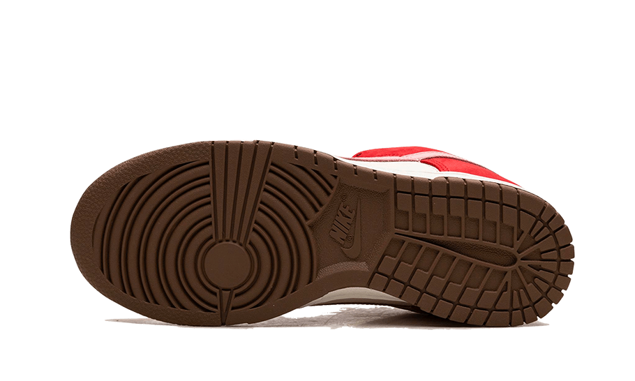 Overkicks - Nike Dunk Low PRM Bacon (FB7910-600) - detalle suela
