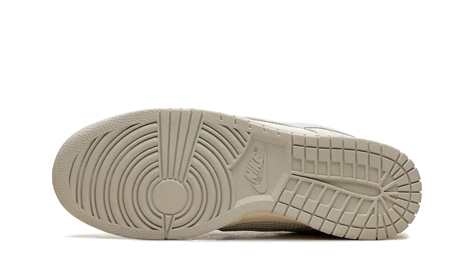 Overkicks - Nike Dunk Low Phantom Light Bone (HF4297-001) - detalle suela