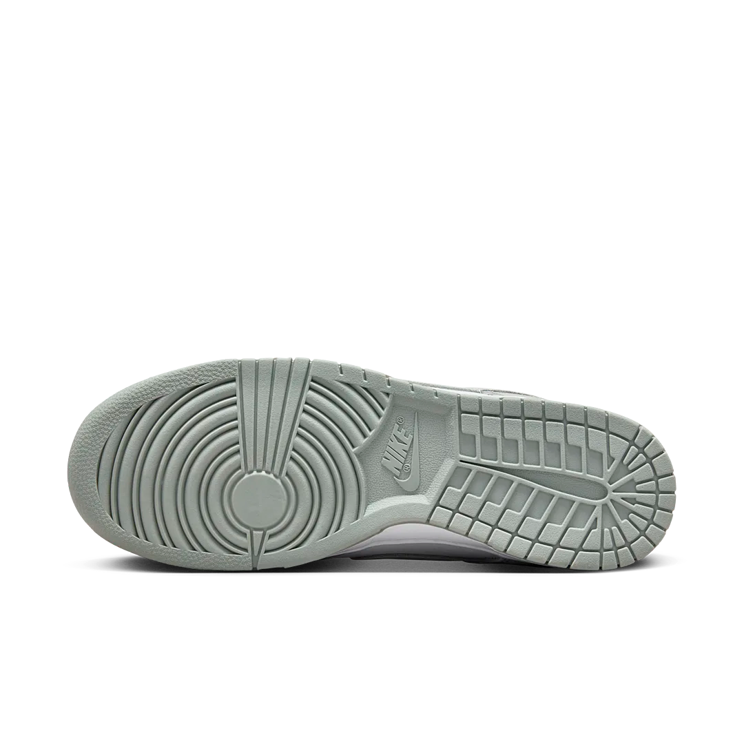 Overkicks - Nike Dunk Low SE White Light Pumice (FQ8249-101) - detalle suela
