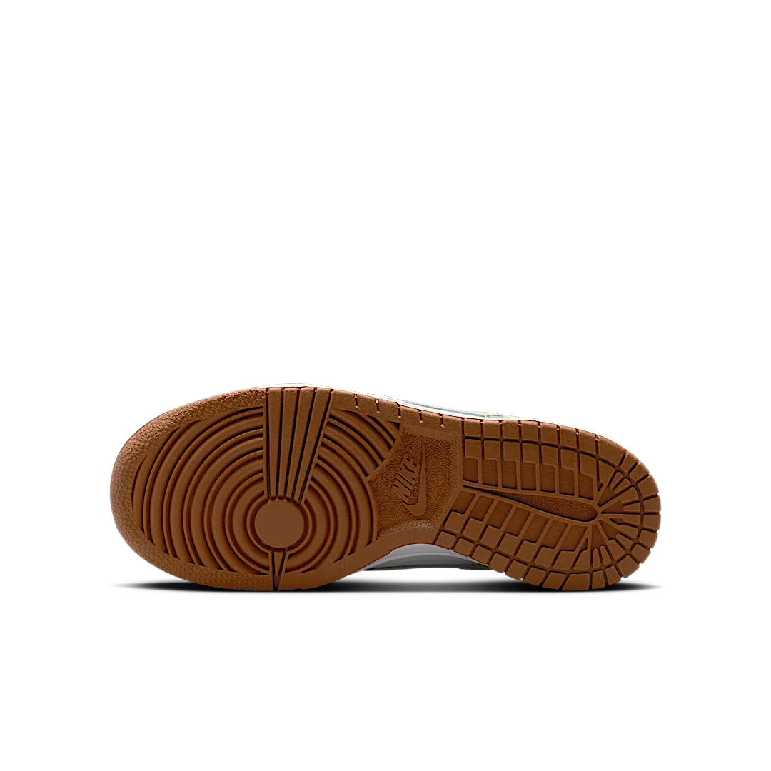 Overkicks - Nike Dunk Low Year of the Snake (HV6001-101) - detalle suela