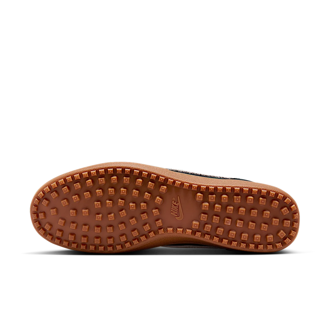 Overkicks - Nike Field General 82 SP Black Sail Gum (HF5603-100) - detalle suela
