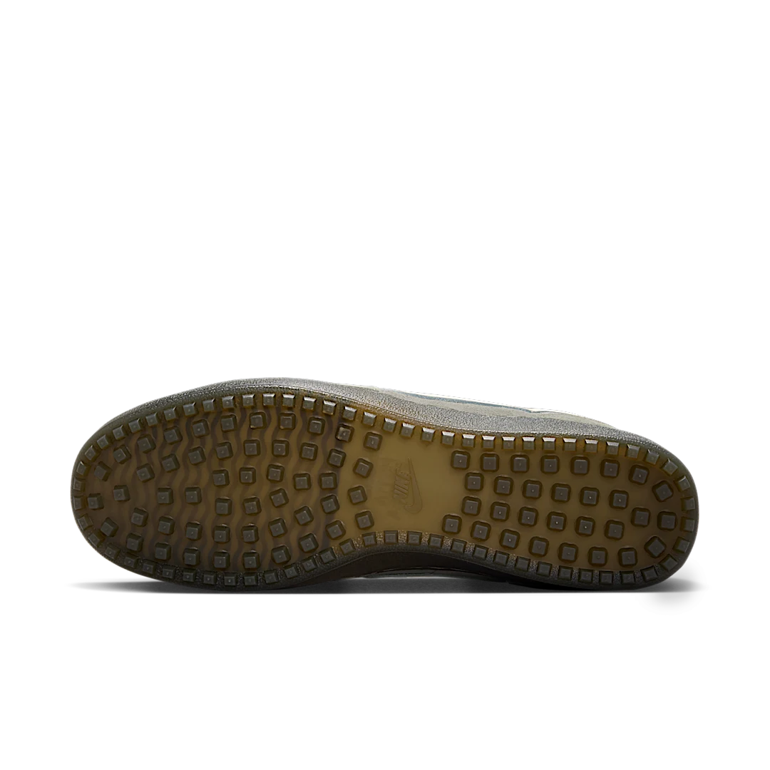 Overkicks - Nike Field General Light Army Natural (IF0666-300) - detalle suela