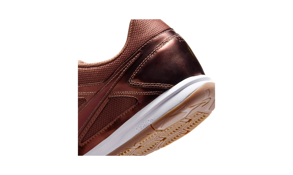 Overkicks - Nike Gato LV8 Metallic Fauna Brown (IB3566-200) - detalle