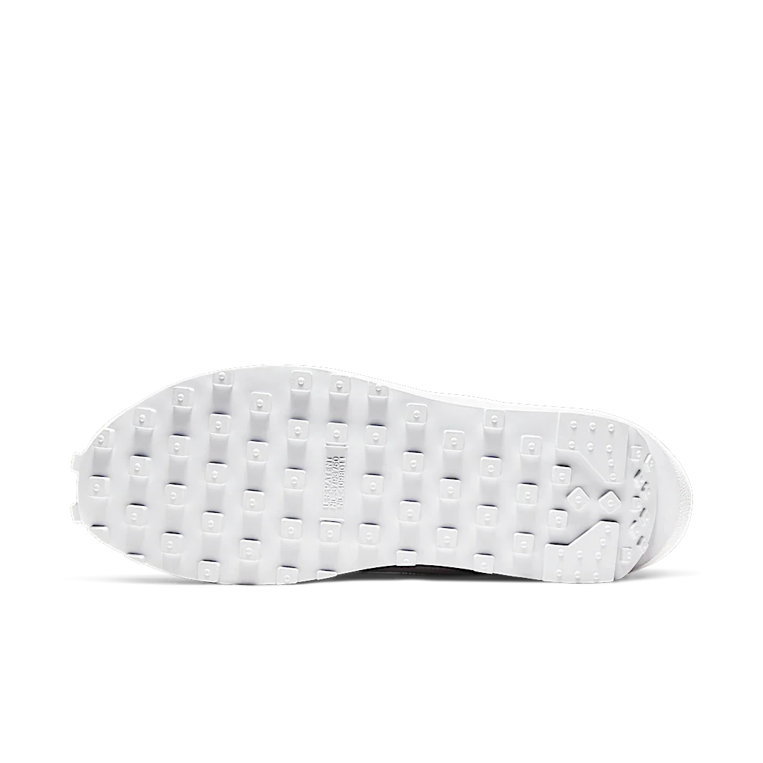 Overkicks - Nike LD Waffle sacai White Nylon (BV0073-101) - detalle suela
