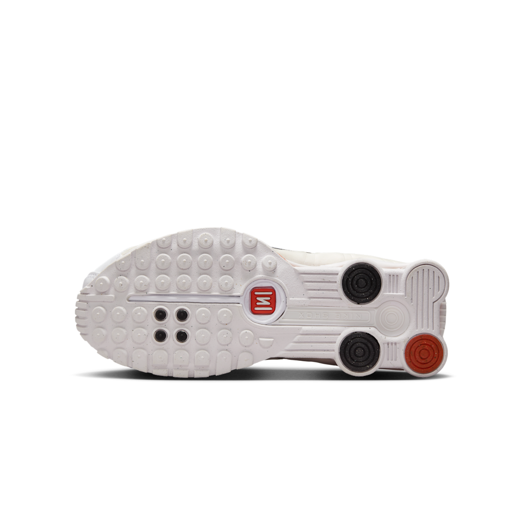 Overkicks - Nike Shox R4 White Phantom Picante Red (GS) (CW2626-102) - imagen 4