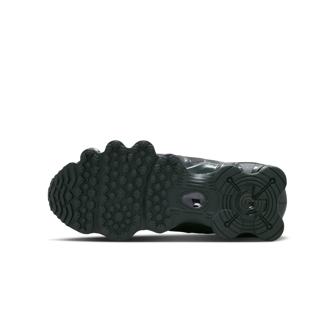 Overkicks - Nike Shox TL Dark Smoke Grey Court Purple (GS) (IO4645-002) - imagen 4