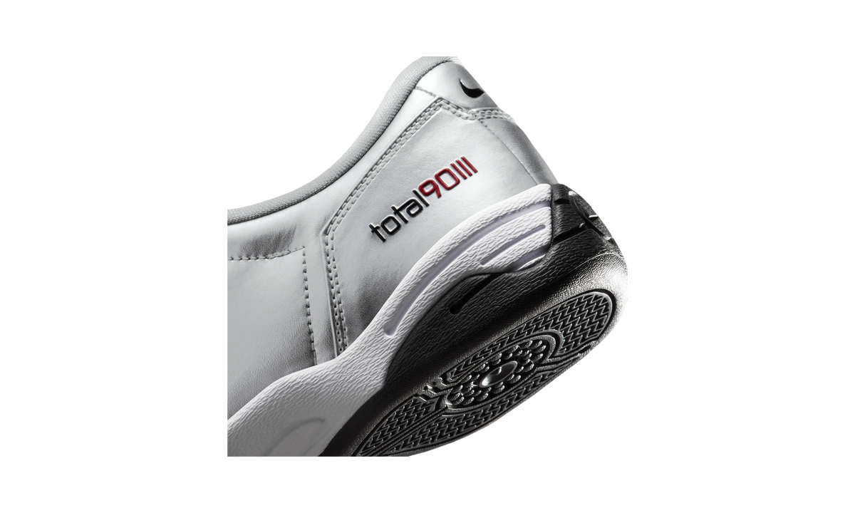 Overkicks - Nike Total 90 3 Metallic Silver Black (Womens) (IM7595-001) - detalle